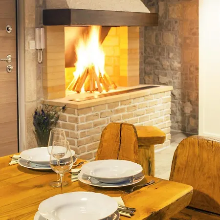 With Jacuzzi, Tavern And Shared Pool