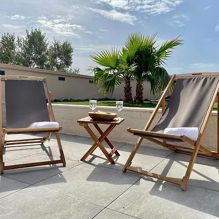 With Jacuzzi, Tavern And Shared Pool Lejlighed